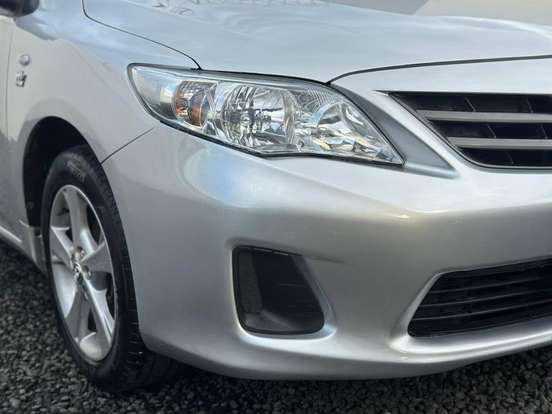 TOYOTA-COROLLA-1.8 GLI 16V FLEX 4P MANUAL TOYOTA-COROLLA-2013
