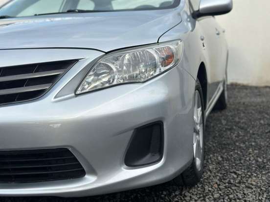 TOYOTA-COROLLA-2013