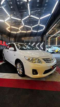 TOYOTA-COROLLA-2012