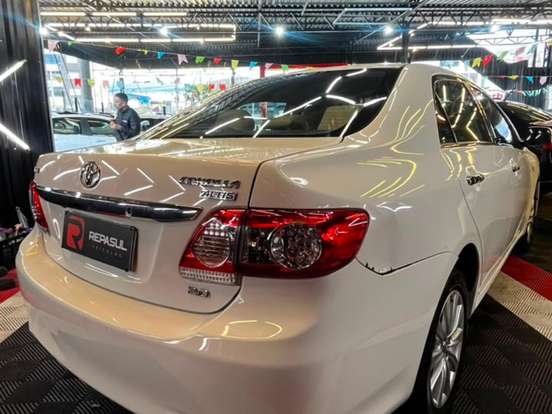 TOYOTA-COROLLA-2.0 ALTIS 16V FLEX 4P AUTOMÁTICO TOYOTA-COROLLA-2012