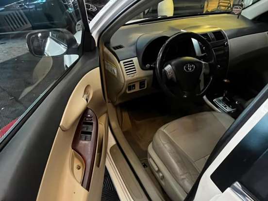 TOYOTA-COROLLA-2.0 ALTIS 16V FLEX 4P AUTOMÁTICO TOYOTA-COROLLA-2012