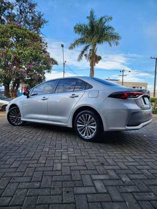 TOYOTA-COROLLA-2023