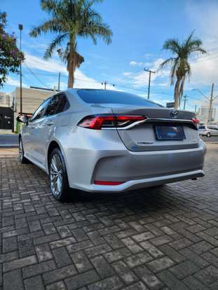 TOYOTA-COROLLA-2023