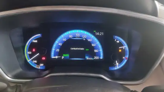 TOYOTA-COROLLA CROSS-2021