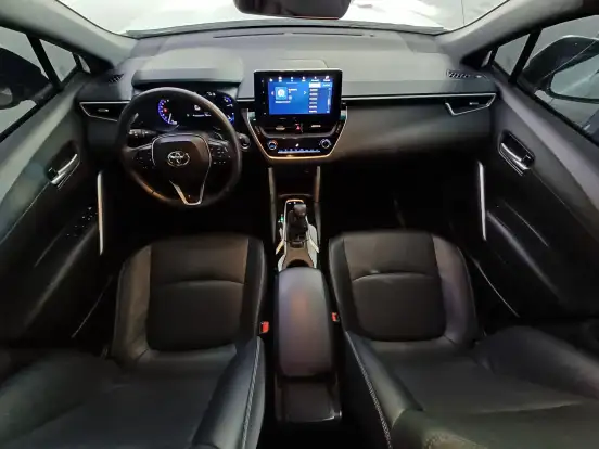 TOYOTA-COROLLA CROSS-2023