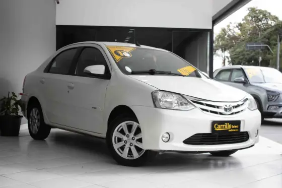 TOYOTA ETIOS 1.5 XLS SEDAN 16V FLEX 4P AUTOMÁTICO TOYOTA ETIOS 1.5 XLS SEDAN 16V FLEX 4P AUTOMÁTICO