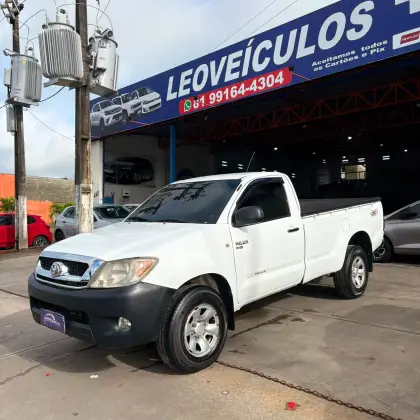 TOYOTA HILUX 2.5 STD 4X4 CS 16V TURBO DIESEL 2P MANUAL TOYOTA HILUX 2.5 STD 4X4 CS 16V TURBO DIESEL 2P MANUAL
