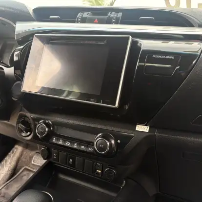 TOYOTA-HILUX-2017