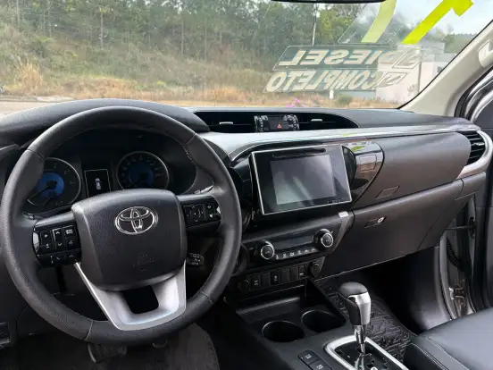 TOYOTA-HILUX-2.8 SRV 4X4 CD 16V DIESEL 4P AUTOMÁTICO TOYOTA-HILUX-2017