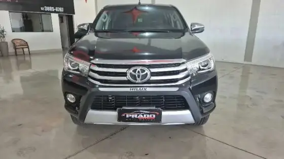 TOYOTA HILUX 2.8 SRX 4X4 CD 16V DIESEL 4P AUTOMÁTICO