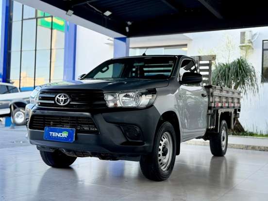 TOYOTA-HILUX-2024