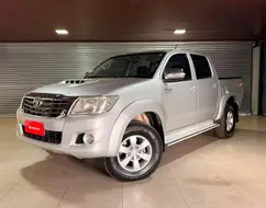 TOYOTA HILUX 3.0 SR 4X4 CD 16V TURBO INTERCOOLER DIESEL 4P AUTOMÁTICO TOYOTA HILUX 3.0 SR 4X4 CD 16V TURBO INTERCOOLER DIESEL 4P AUTOMÁTICO