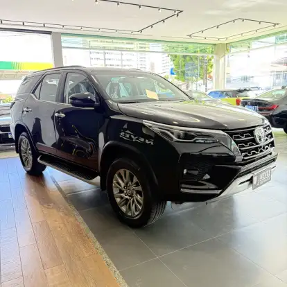 TOYOTA-HILUX SW4-2022