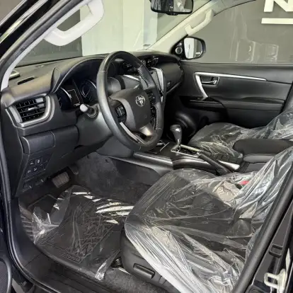 TOYOTA-HILUX SW4-2022