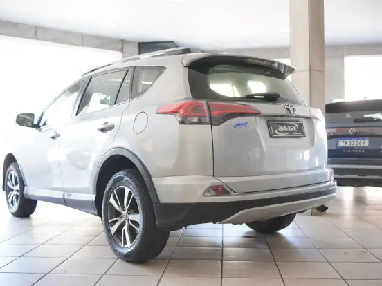 TOYOTA-RAV4-2.0 16V GASOLINA 4P AUTOMÁTICO TOYOTA-RAV4-2018