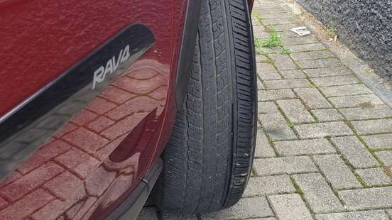 TOYOTA-RAV4-2019