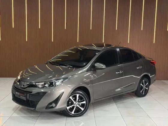 TOYOTA YARIS 1.5 16V FLEX SEDAN XLS MULTIDRIVE TOYOTA YARIS 1.5 16V FLEX SEDAN XLS MULTIDRIVE