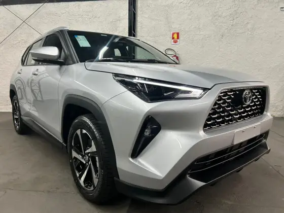 TOYOTA YARIS CROSS 1.5 VVT-I FLEX XRE CVT TOYOTA YARIS CROSS 1.5 VVT-I FLEX XRE CVT