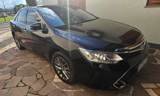 TOYOTA-CAMRY-2015