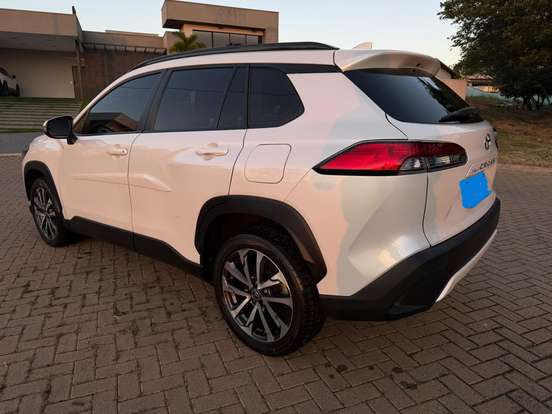 TOYOTA-COROLLA CROSS-2022