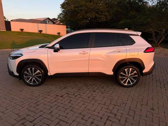 TOYOTA-COROLLA CROSS-2022