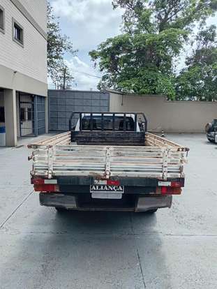 TOYOTA-HILUX-2019