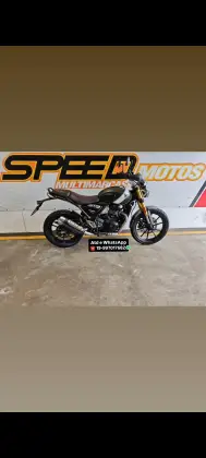 TRIUMPH SCRAMBLER 400 X TRIUMPH SCRAMBLER 400 X