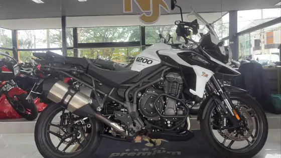 TRIUMPH TIGER 1200 XR 