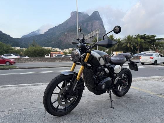 TRIUMPH SCRAMBLER 400 X 