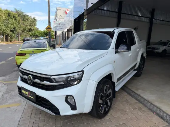 VOLKSWAGEN AMAROK 3.0 V6 TDI DIESEL EXTREME CD 4MOTION AUTOMÁTICO VOLKSWAGEN AMAROK 3.0 V6 TDI DIESEL EXTREME CD 4MOTION AUTOMÁTICO