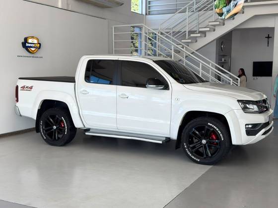 VOLKSWAGEN AMAROK 3.0 V6 TDI DIESEL HIGHLINE CD 4MOTION AUTOMÁTICO
