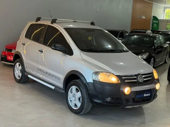 VOLKSWAGEN CROSSFOX 1.6 MI FLEX 8V 4P MANUAL VOLKSWAGEN CROSSFOX 1.6 MI FLEX 8V 4P MANUAL