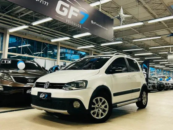 VOLKSWAGEN CROSSFOX 1.6 MI FLEX 8V 4P MANUAL VOLKSWAGEN CROSSFOX 1.6 MI FLEX 8V 4P MANUAL