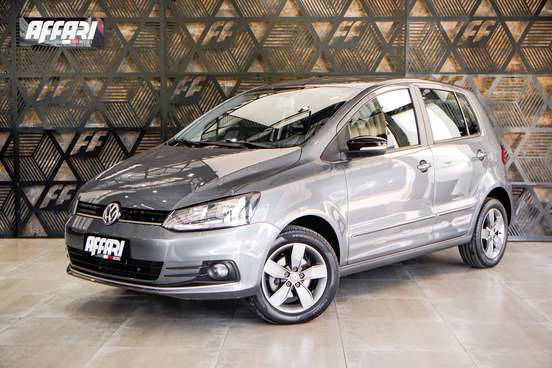 VOLKSWAGEN-FOX-2020