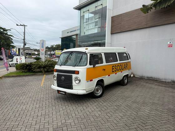VOLKSWAGEN KOMBI 1.4 MI STD LOTAÇÃO 8V FLEX 3P MANUAL