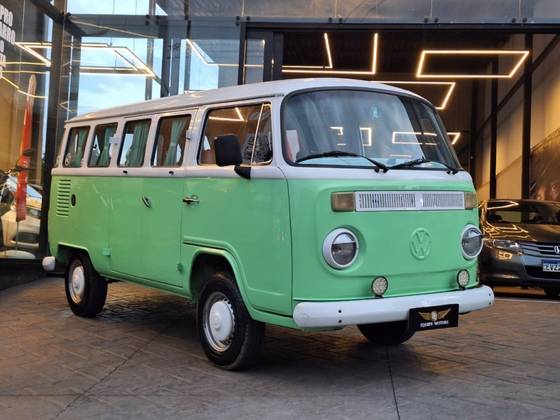 VOLKSWAGEN KOMBI 1.6 STD 8V GASOLINA 3P MANUAL