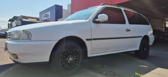 VOLKSWAGEN-PARATI-1996
