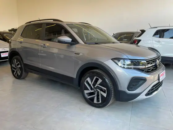 VOLKSWAGEN T-CROSS 1.0 200 TSI TOTAL FLEX COMFORTLINE AUTOMÁTICO VOLKSWAGEN T-CROSS 1.0 200 TSI TOTAL FLEX COMFORTLINE AUTOMÁTICO