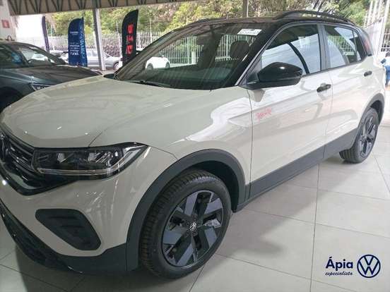VOLKSWAGEN-T-CROSS-2026