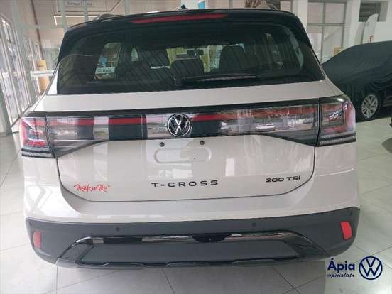 VOLKSWAGEN-T-CROSS-2026