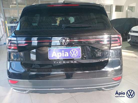 VOLKSWAGEN-T-CROSS-2024