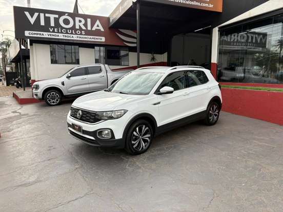 VOLKSWAGEN-T-CROSS-2021