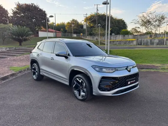 VOLKSWAGEN TIGUAN 2.0 350 TSI GASOLINA R-LINE 4MOTION AUTOMÁTICO VOLKSWAGEN TIGUAN 2.0 350 TSI GASOLINA R-LINE 4MOTION AUTOMÁTICO