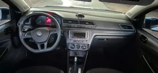 VOLKSWAGEN-VOYAGE-2021