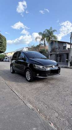 VOLKSWAGEN-FOX-2019