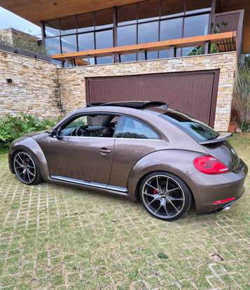 VOLKSWAGEN-FUSCA-2013