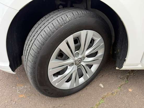 VOLKSWAGEN-GOL-2020