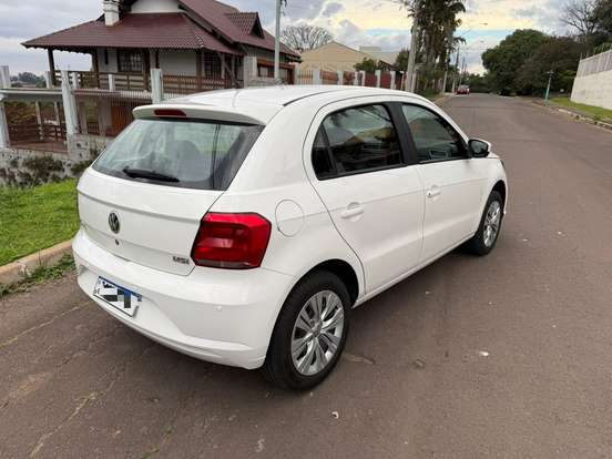 VOLKSWAGEN-GOL-2020