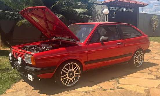 VOLKSWAGEN-GOL-1984