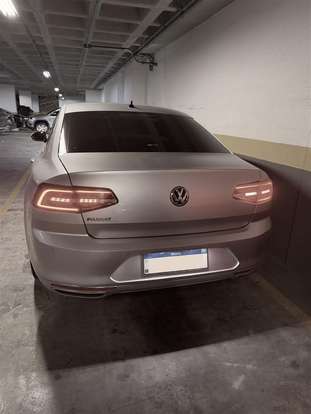 VOLKSWAGEN-PASSAT-2018